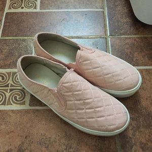 Bundle of Wild Diva and Wanted bow platform shoes